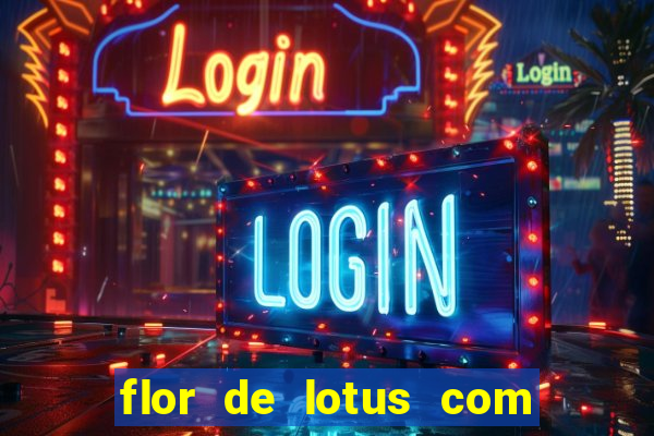 flor de lotus com lua tatuagem